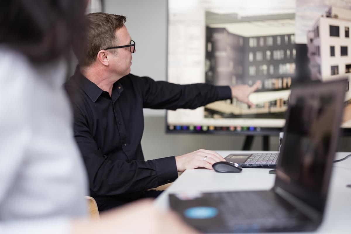 15 Architecture Interview Questions to Ask + Preparation & Expert Tips